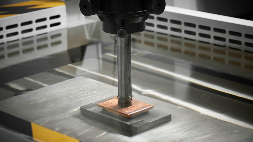 A full overview of Electrical discharge machining(EDM)